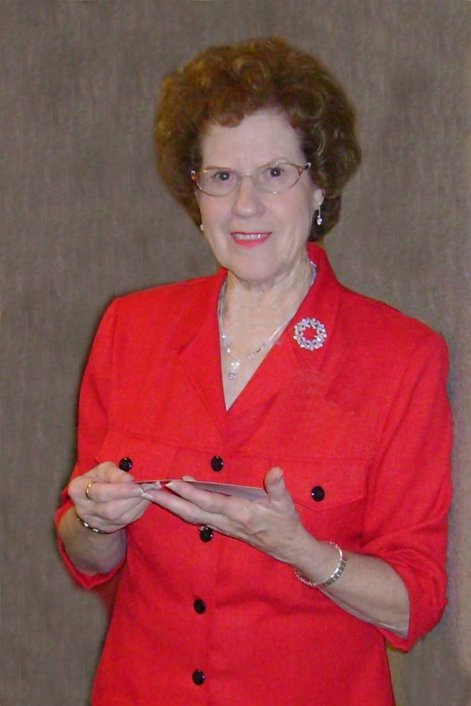 Helen Hoyt